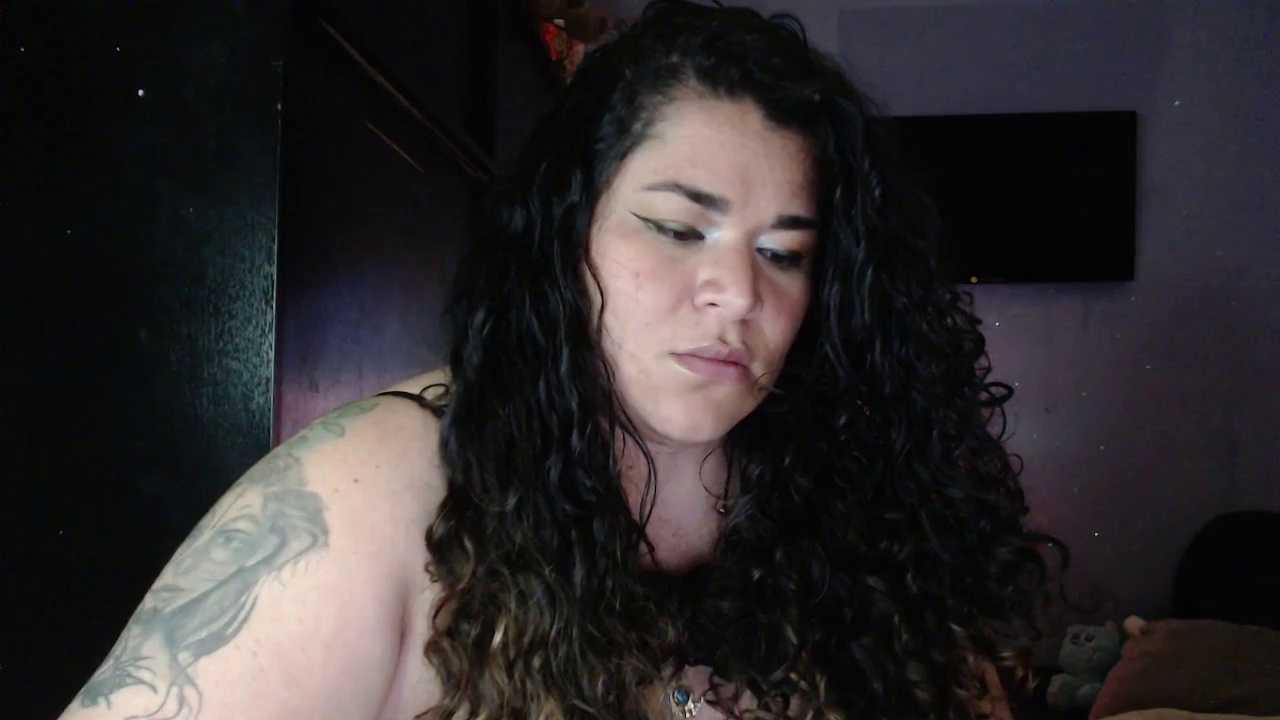 ANGELIQUE_KLANE