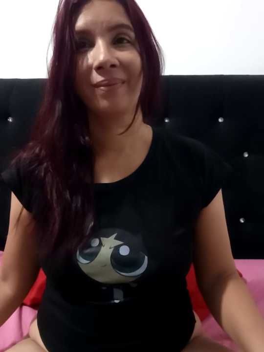 Ainhoa-hot