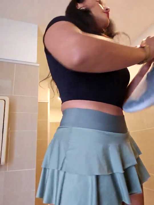 Aliisha_
