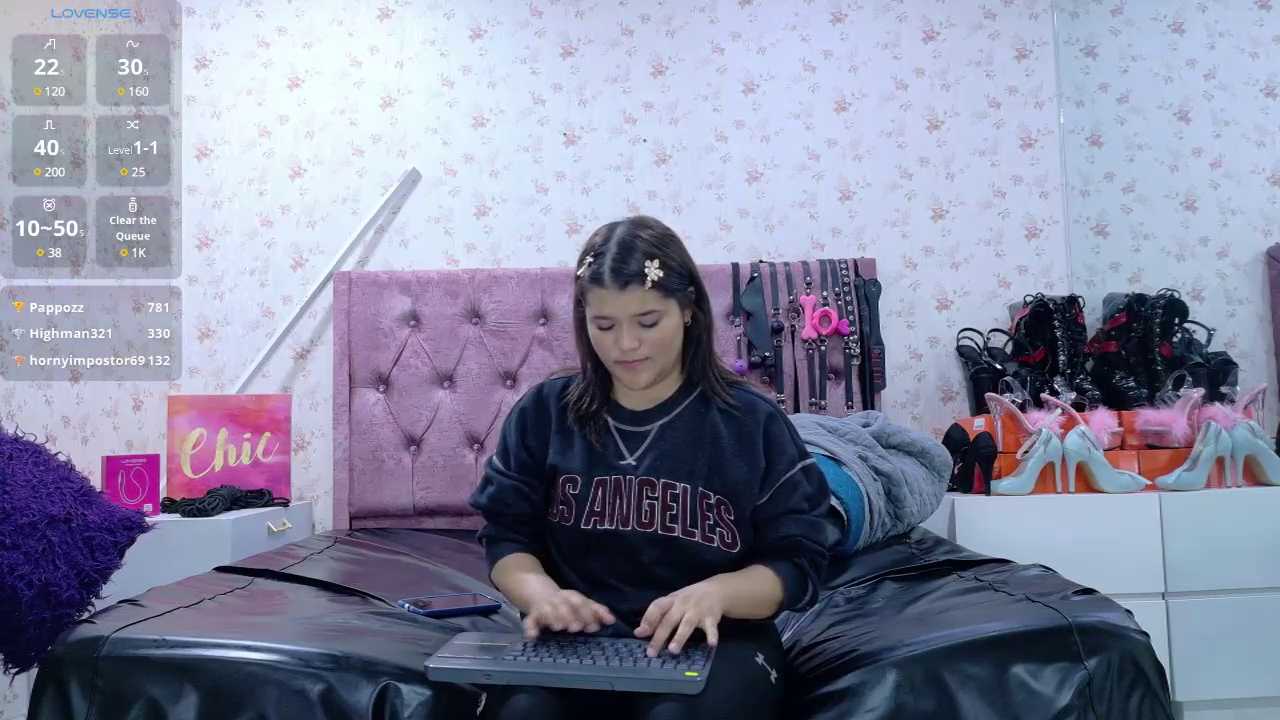 AvrillThomas