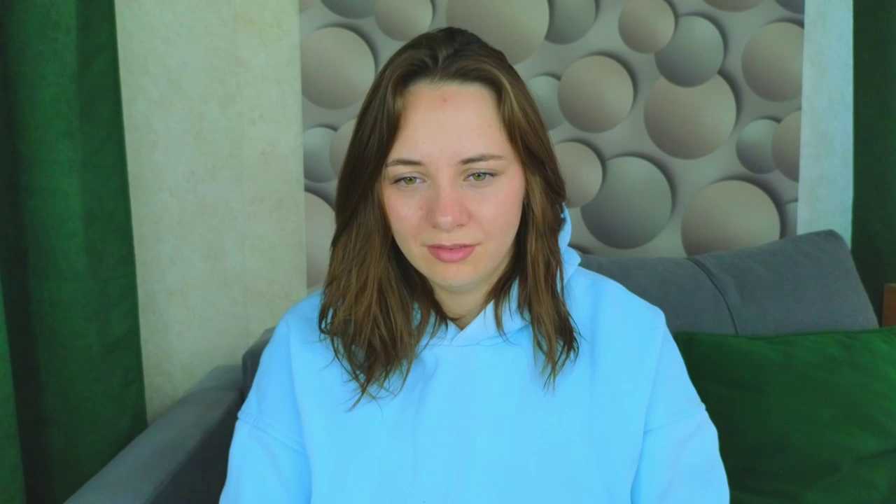 Cute_smile_sharon