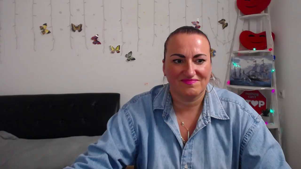 DianaMGG cam recording