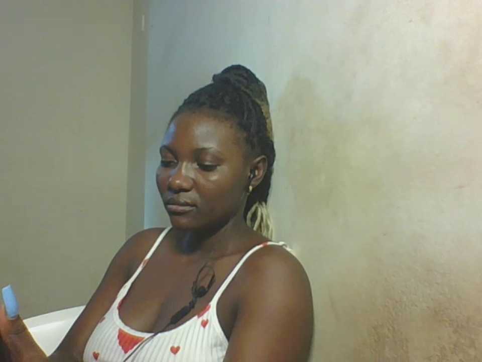 Ebony_dolcy
