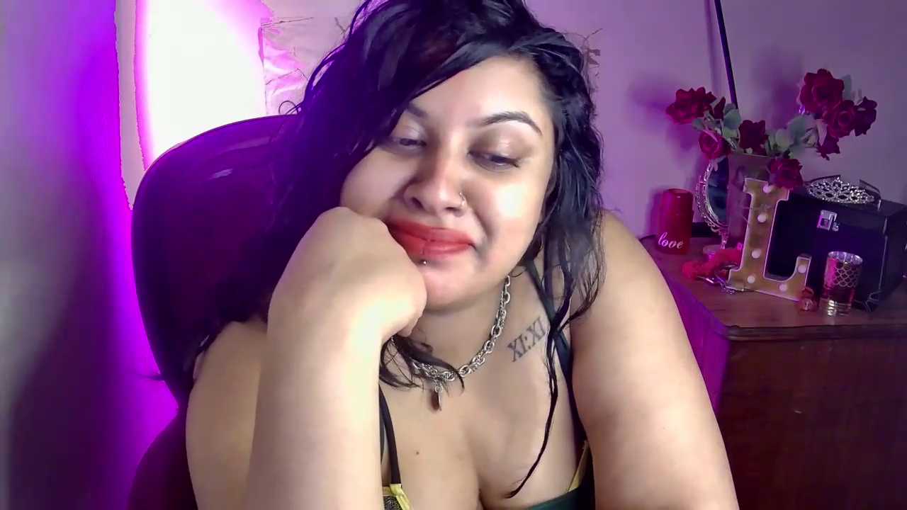 GoddessLorenaTheeSiren
