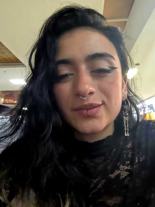 Lila_Desiree