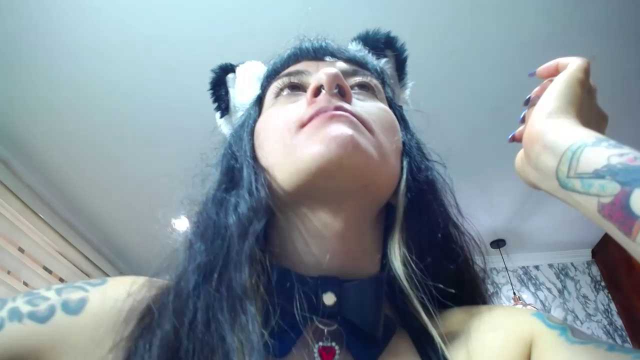 Naughty_Kittenm