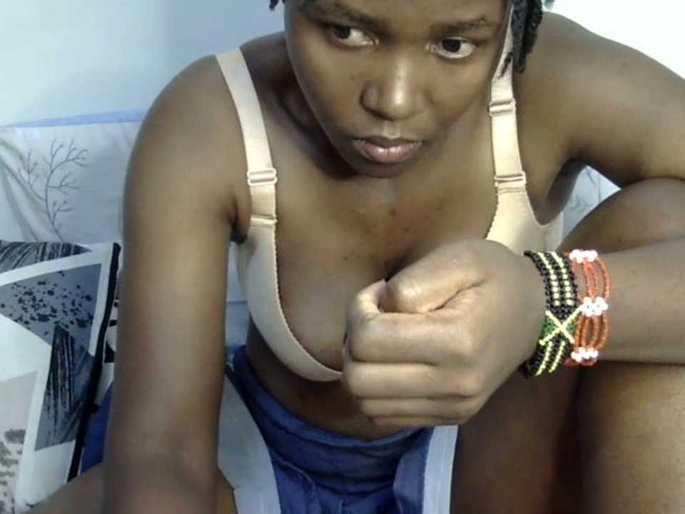 Sweet_ebony20