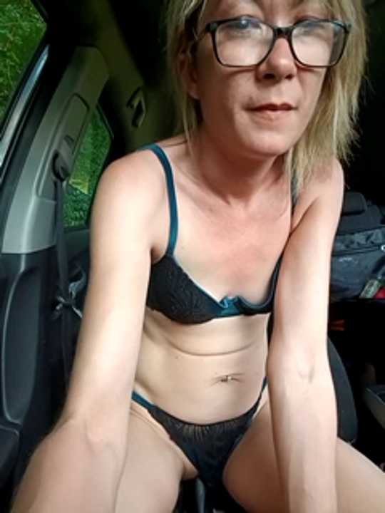 Timide_girl2 cam recording