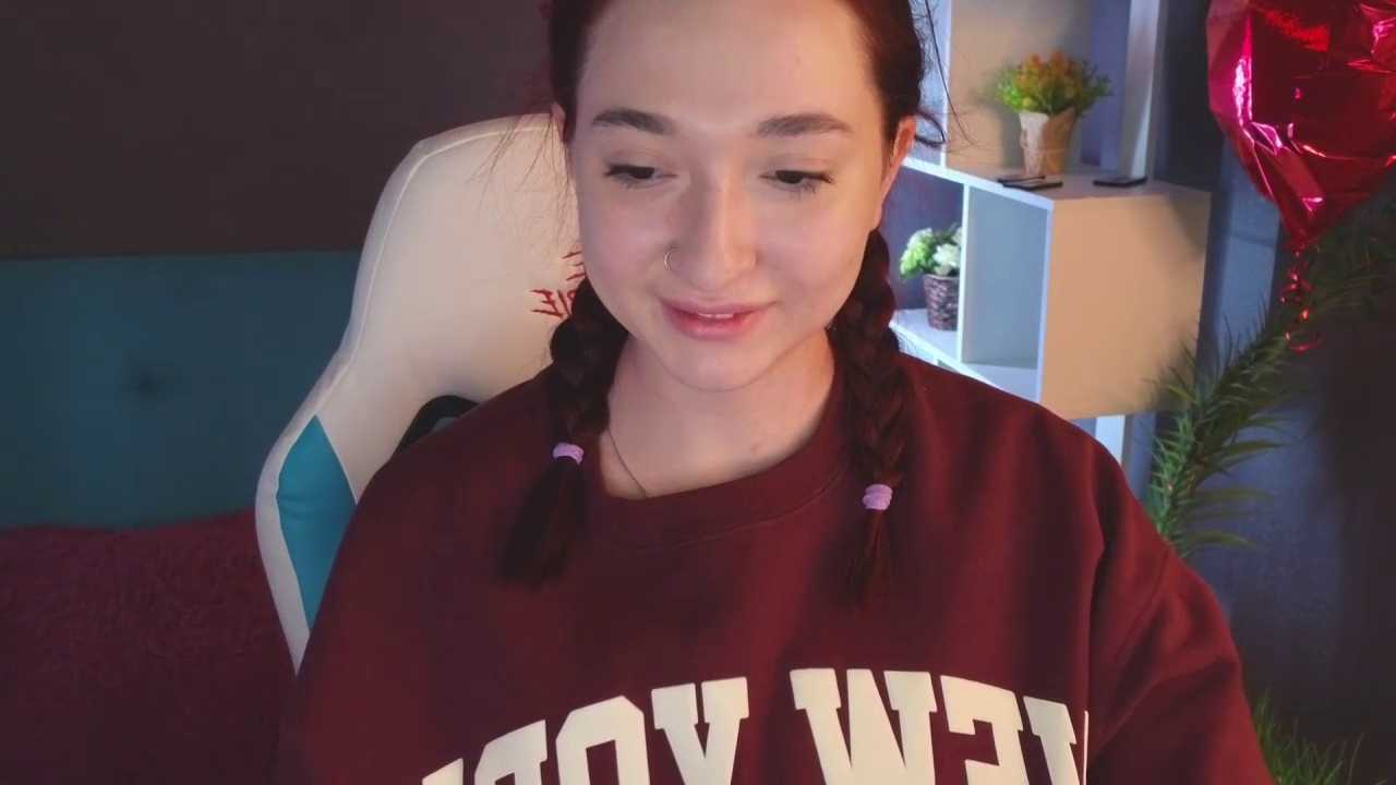 YasmineWest