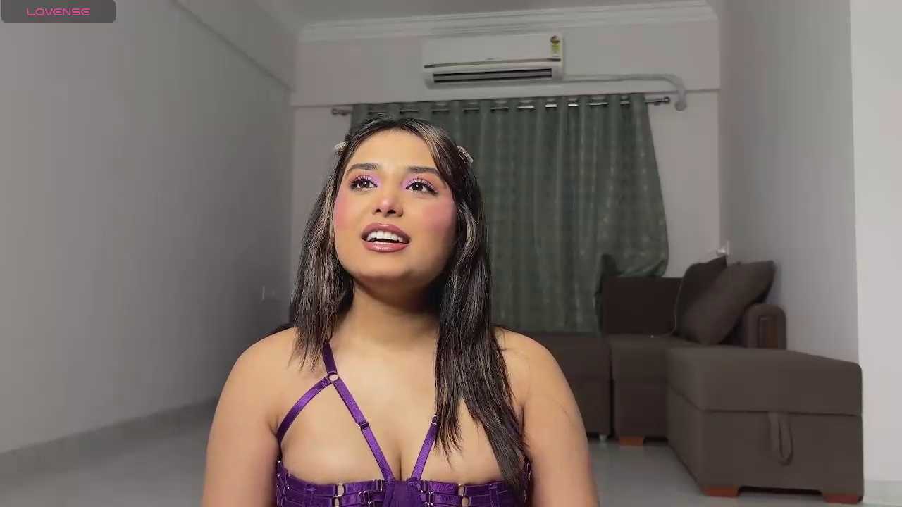 chloiedecker cam recording