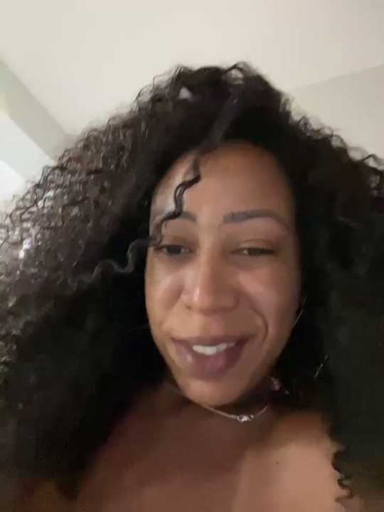 dianagolley420 profile picture