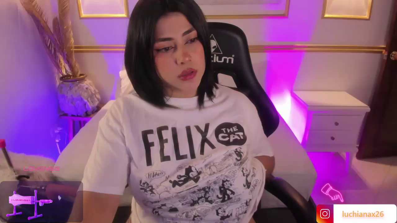 lucy26_