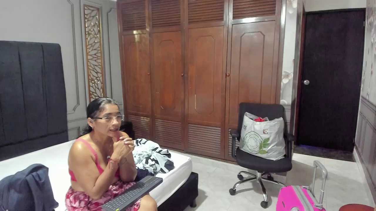 mature_bigass__