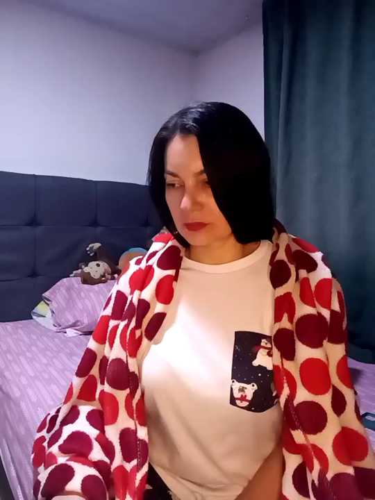 renata_hot1