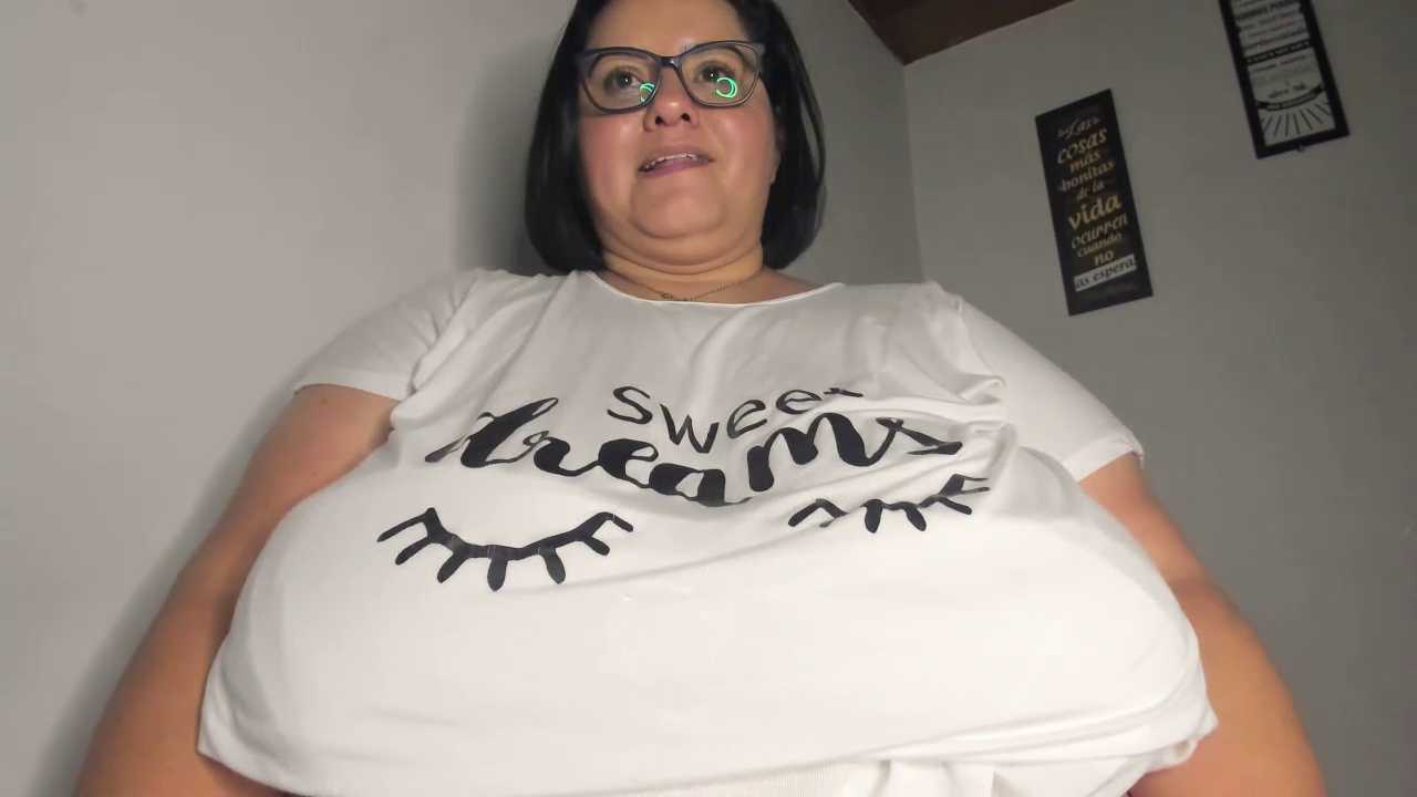 tetasgrandes_karol